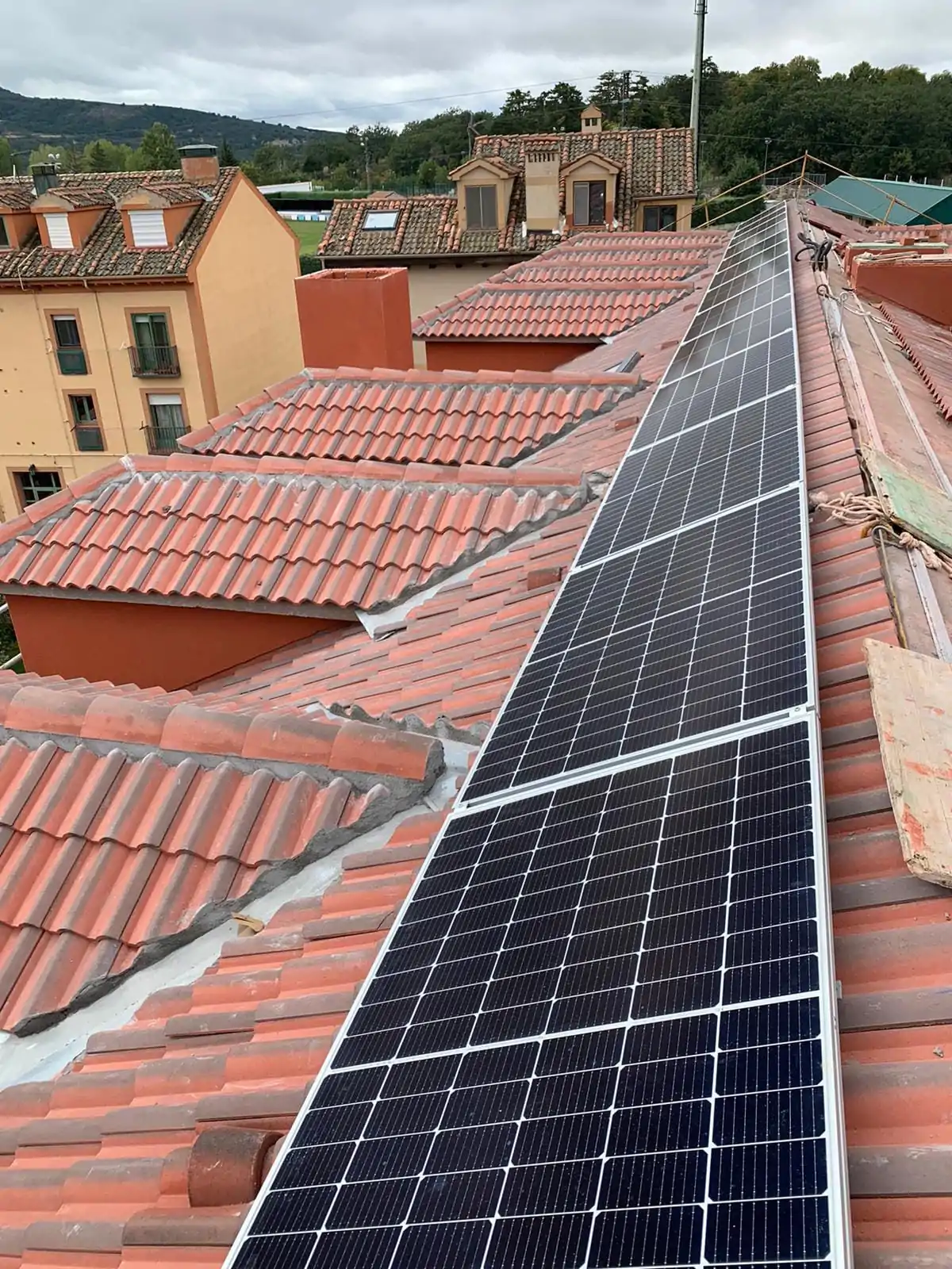 Paneles fotovoltaicos en Segovia